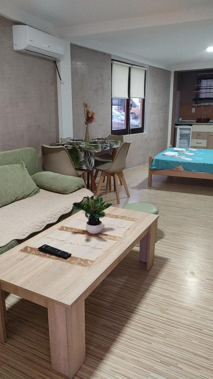 Guest House Stevovski Elshani Экстерьер фото