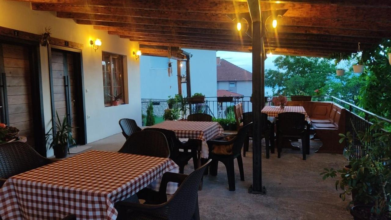 Guest House Stevovski Elshani Экстерьер фото