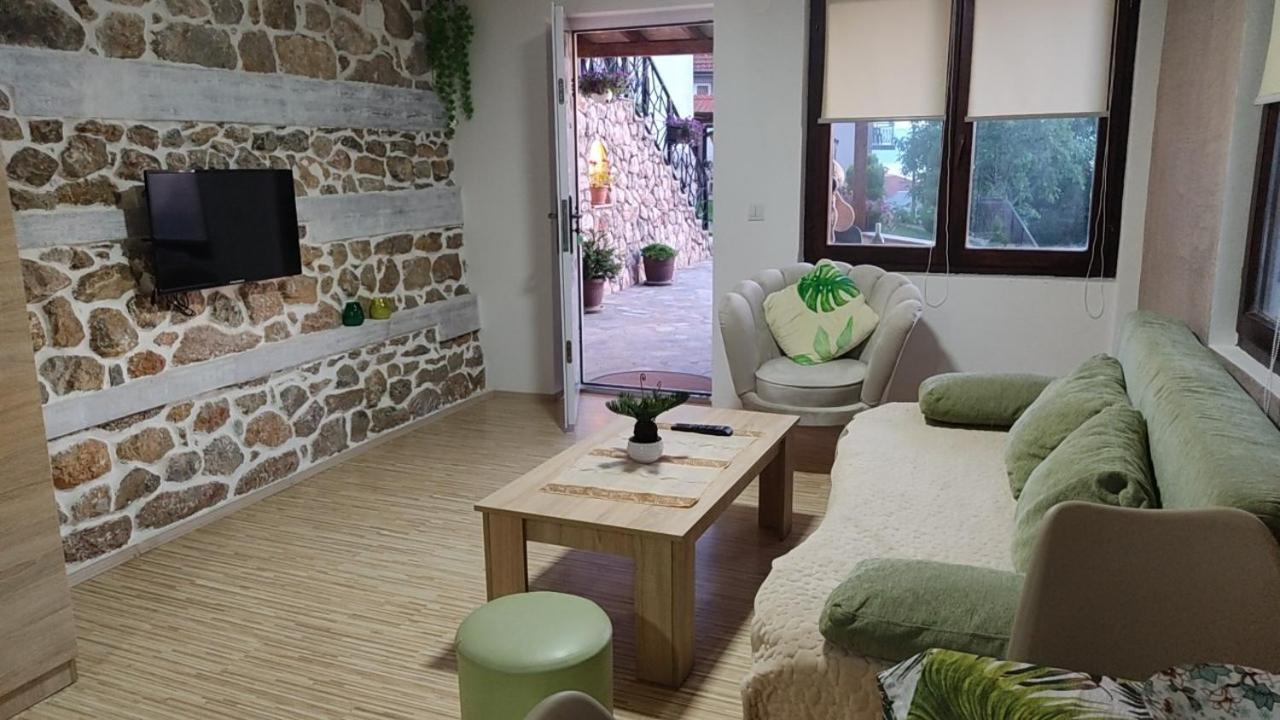 Guest House Stevovski Elshani Экстерьер фото